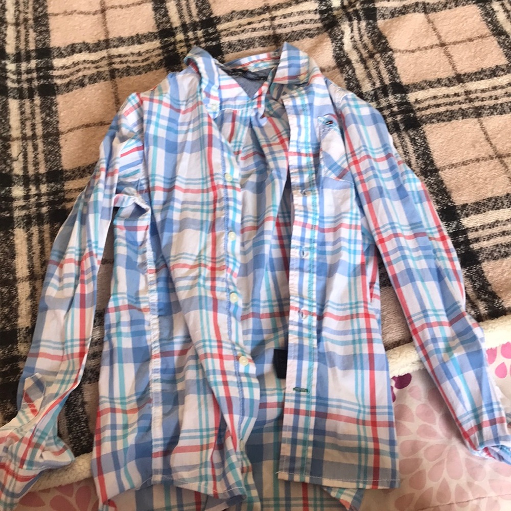 Tommy Hilfiger boys button down shirt